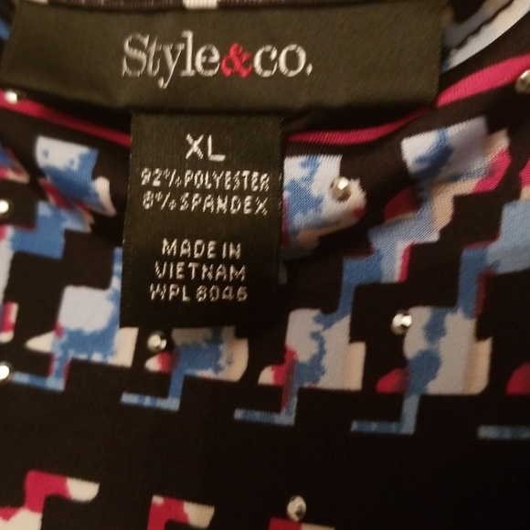 Ladies XL Blouse - Picture 3 of 3